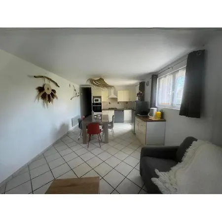Maison Conviviale A - 60 M² Avec Jardin Paisible Camiers